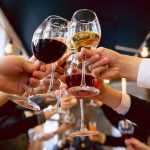 Animation soirée d&rsquo;entreprise en Ardèche : DJ ou playlist, que choisir ?