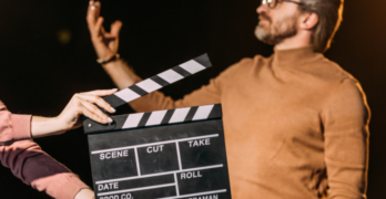 Êtes-vous trop vieux pour devenir acteur ? 5 meilleurs conseils pour réaliser vos rêves d’acteur