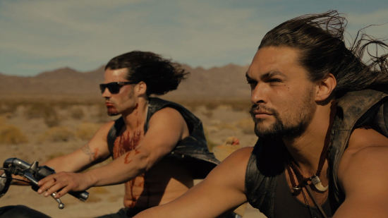 Le poids et la taille de Jason Momoa au cinéma