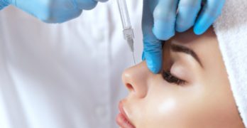 La rhinoplastie médicale par injection d’acide hyaluronique : un nouveau nez sans chirurgie !