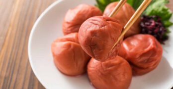 Umeboshi : connaissez-vous les fameuses prunes salées japonaises ?